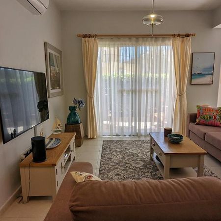 Stylish Garden Apartment At Paphos Harbour المظهر الخارجي الصورة