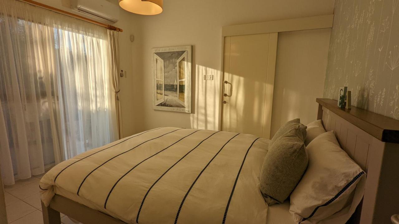 Stylish Garden Apartment At Paphos Harbour المظهر الخارجي الصورة