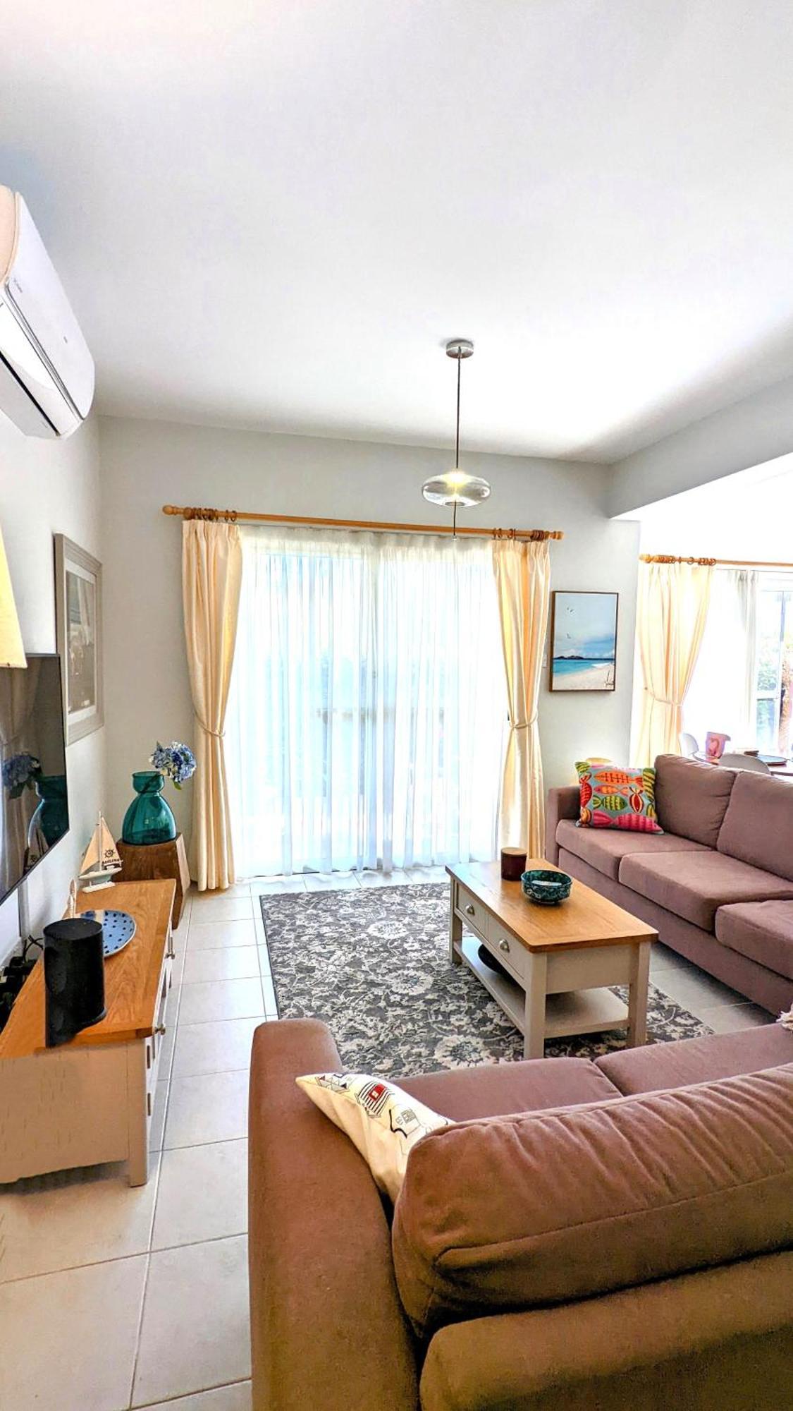 Stylish Garden Apartment At Paphos Harbour المظهر الخارجي الصورة